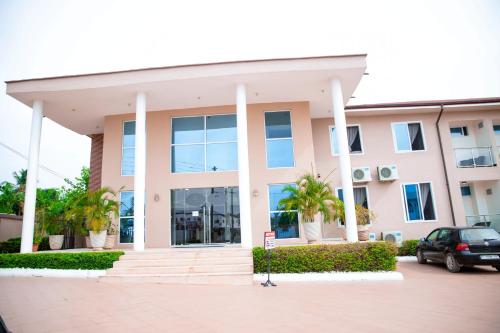 Cromer Apartment Hotel Ghana